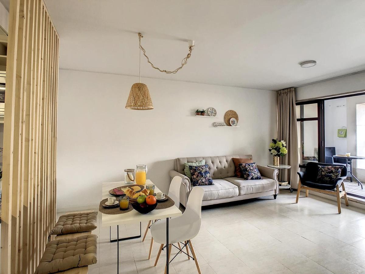 Fantastic Apartment Marina Club ฟุงชาล ภายนอก รูปภาพ
